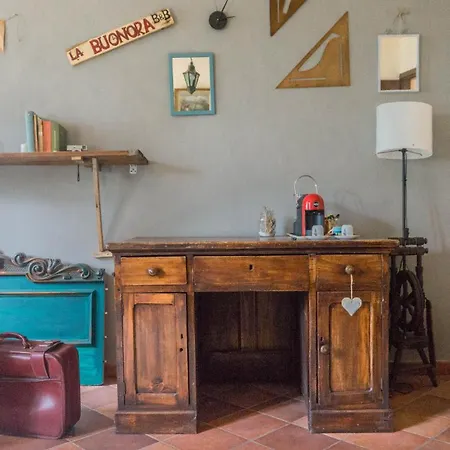 La Buonora Bed & Breakfast *