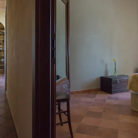 La Buonora Bed and Breakfast