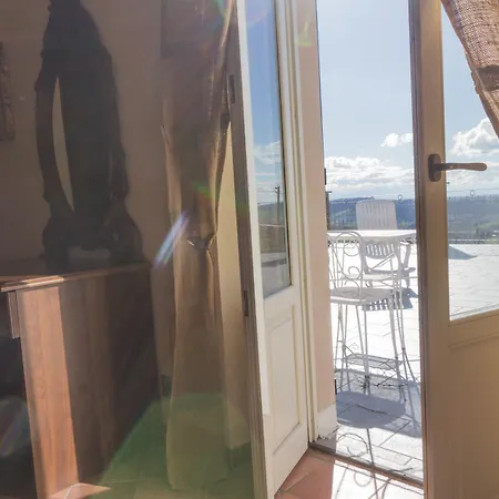 La Buonora Alojamento de Acomodação e Pequeno-almoço Sinio