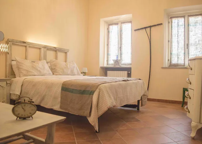 فندق مبيت وإفطار La Buonora Sinio